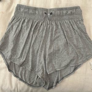 stori Women’s Size 8 Gray (Htr Ash Slate) Onset 2 3/4" Short